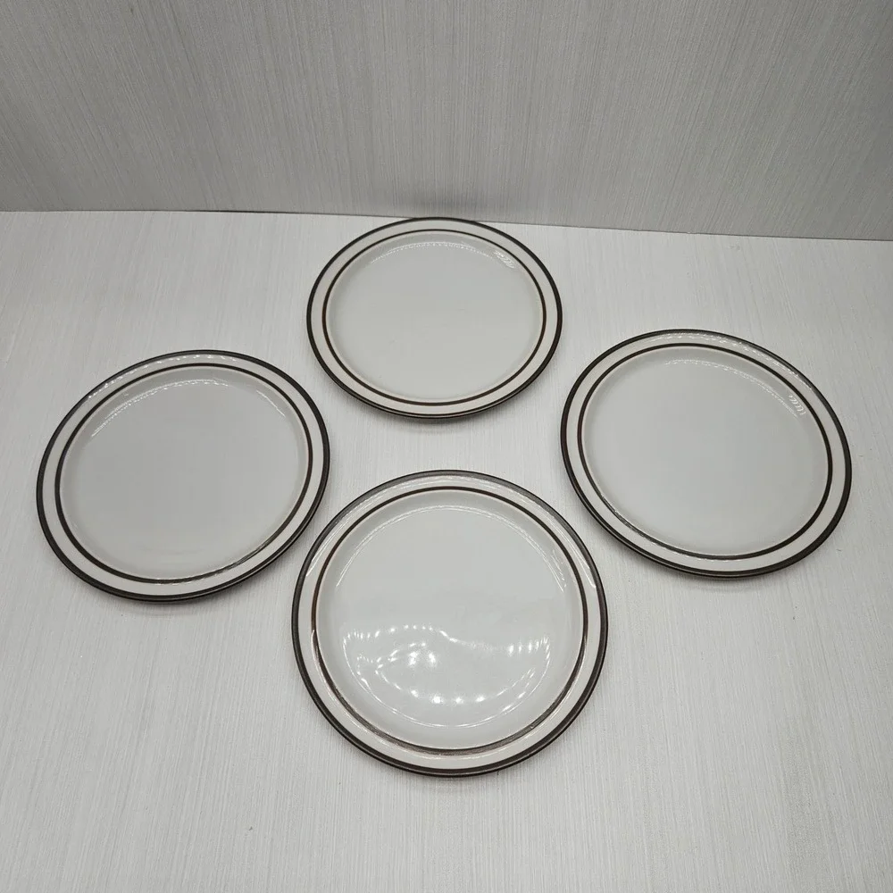 Noritake Stoneware Tundra Salad Plates Set of 4 Brown Rim White Japan 8.25
